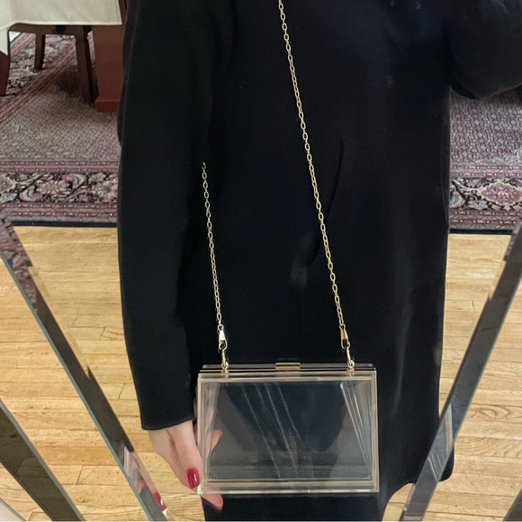 Clear Lucite Clutch With Gold Border - detachable crossbody chain - Picture 9 of 11